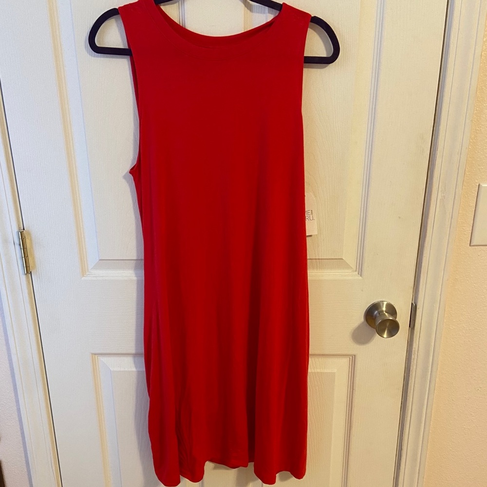 time & tru red sleeveless shift dress